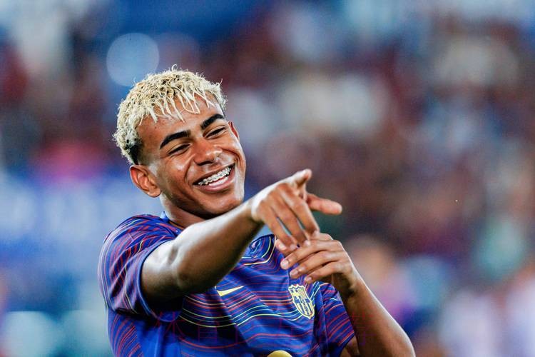 皇马巴萨负债共20亿欧 巴萨今年有7亿欧债务到期